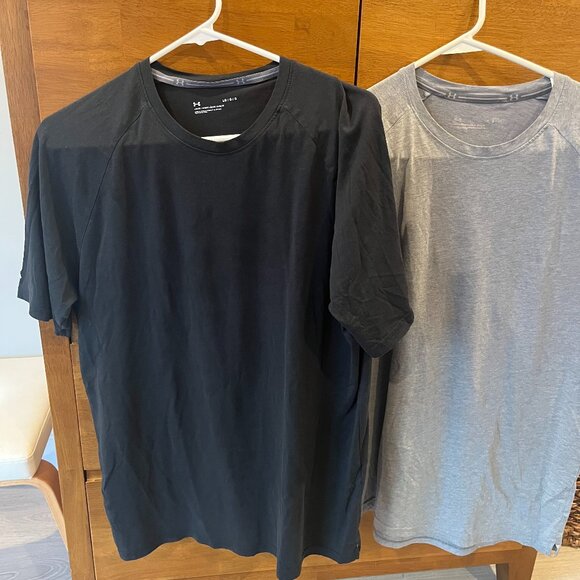 Bundle - Under Armour Athletics Ts - Picture 1 of 5